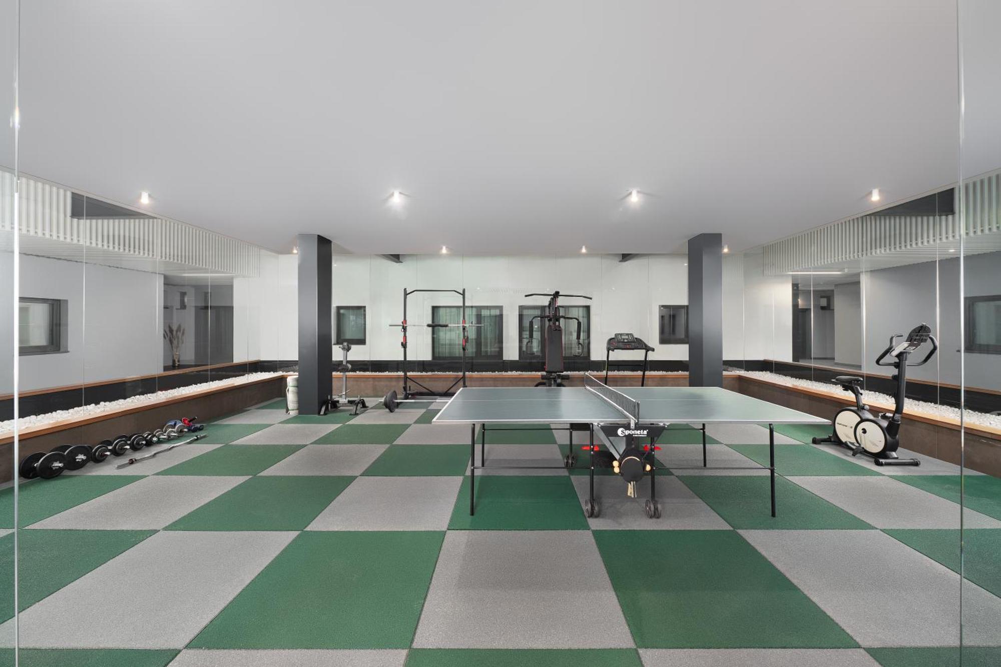 Arthomes Apartments Timisoara Luaran gambar